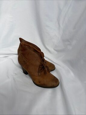 Clarks Chestnut Suede Lace-Up Heeled Ankle Boots